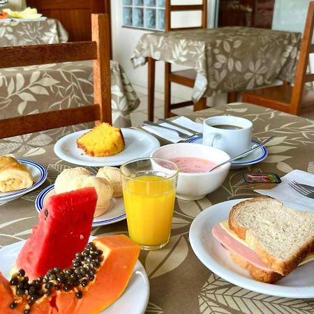 Acomodare Hotel- Sob Nova Direcao Tubarao Bagian luar foto